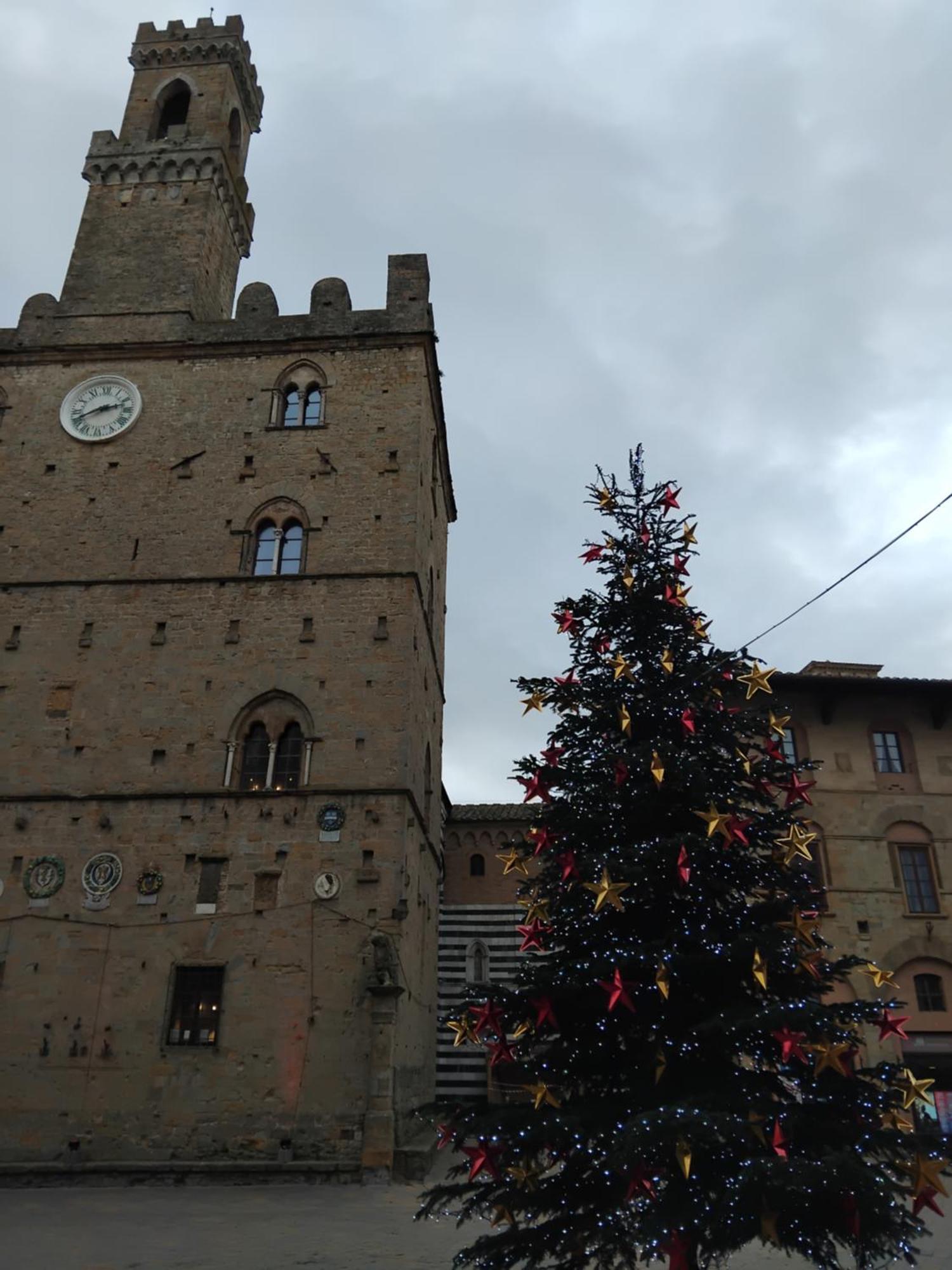 Appartamento Il Mandorlo Nel Centro Di Volterra Dış mekan fotoğraf